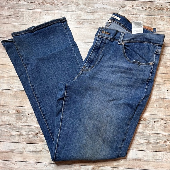 Levi's Denim - Levi’s classic boot cut jeans